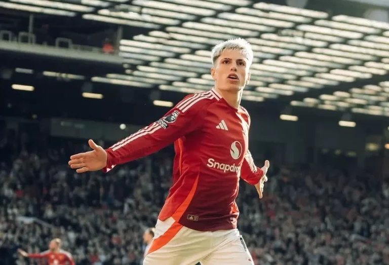 Chelsea Siap Bajak Alejandro Garnacho dari Manchester United