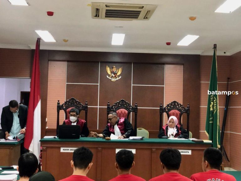 Tuntutan JPU Molor, Lima Terdakwa Judi Online Tiban Residence Menanti Nasib