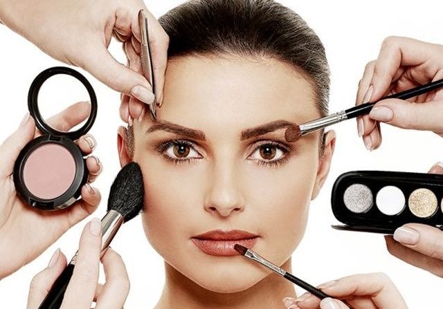 7 Langkah Bikin Riasan Tahan Lama Tanpa Perlu Touch-Up Berulang