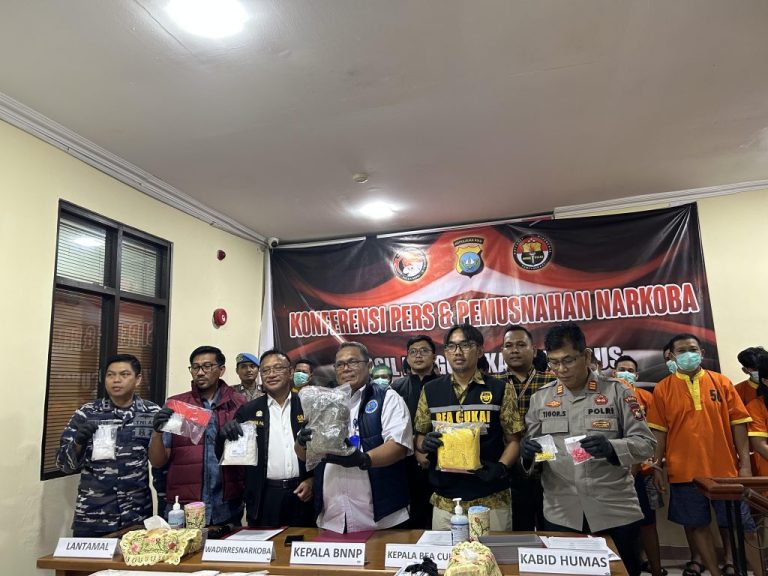 Jaringan Narkoba Karimun-Lombok Dibongkar di Batam