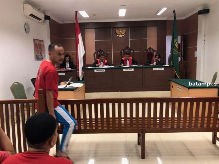 Tipu Calon Bintara Polri, Jaksa Tuntut Gio Penni 2 Tahun Penjara