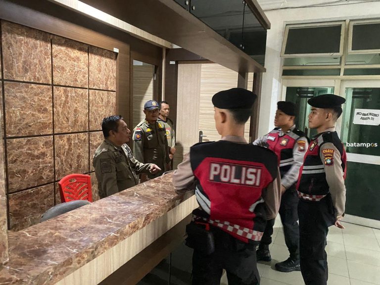 Polisi Tingkatkan Patroli di Perkantoran Pemerintah