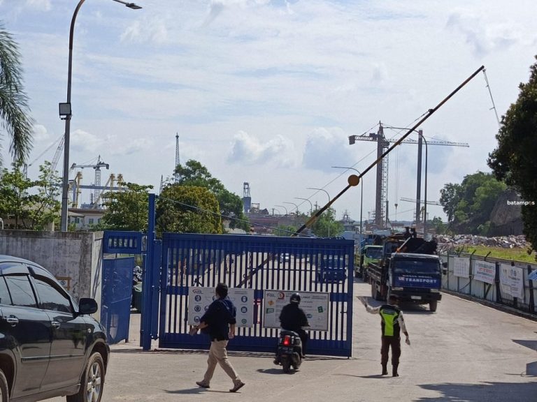 Kasus Kebakaran Kapal MT Federal II di Galangan Kapal PT ASL Masuk Tahap II di Kejaksaan