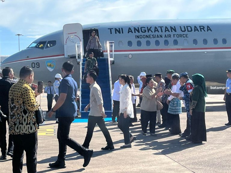 Wapres Gibran Tiba di Batam, Akan Hadiri Sejumlah Agenda Kegiatan