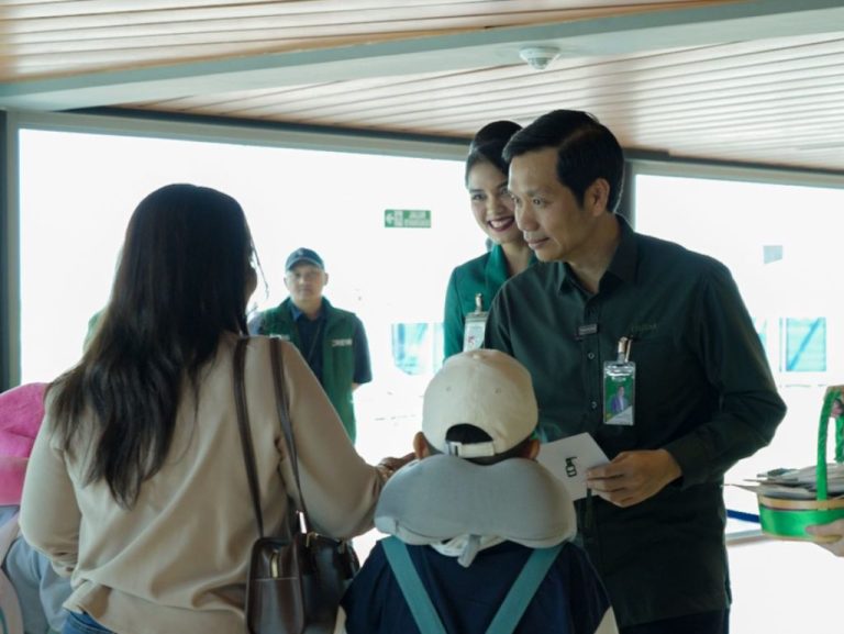 Hari Pelanggan Nasional, Citilink Manjakan Penumpang dengan Kejutan Seru di Bandara dan Dalam Penerbangan