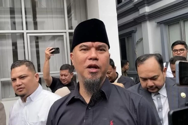 Ahmad Dhani Usulkan RUU Anti Flexing di Media Sosial untuk Jaga Etika
