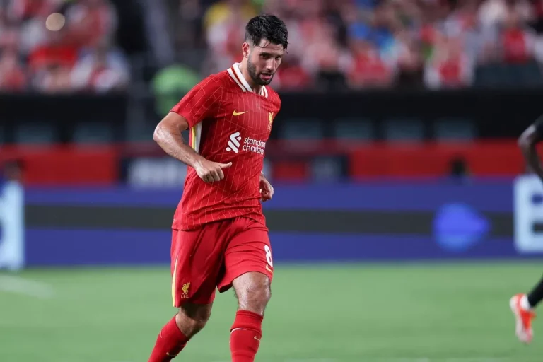 Liverpool Bungkam Arsenal Berkat Tendangan Bebas Dominik Szoboszlai