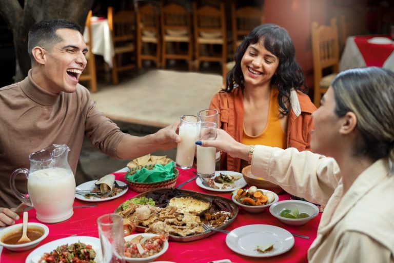 Rekomendasi Tempat Makan Siang Enak dan Murah di Batam, Yuk Dicoba!
