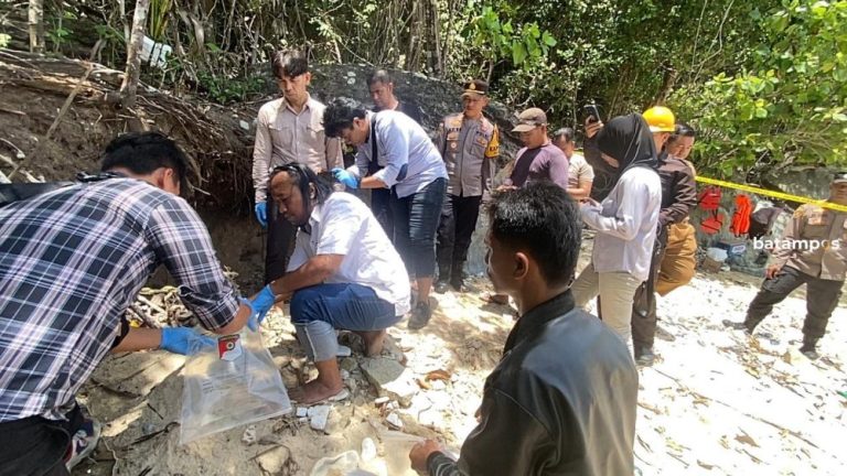 Geger Penemuan Kerangka Manusia di Pantai Batu Ampar Anambas
