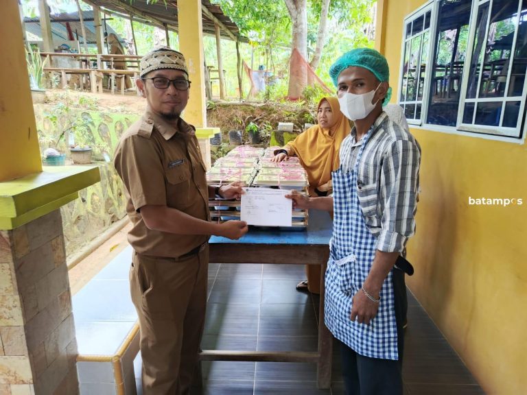 Ironi Relawan MBG Anambas: Gaji Harian Kecil, Kerja Berat Tanpa BPJS