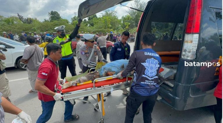 Kecelakaan di Jalan Sudirman Batam, Pengendara Motor Tewas di Lokasi Kejadian