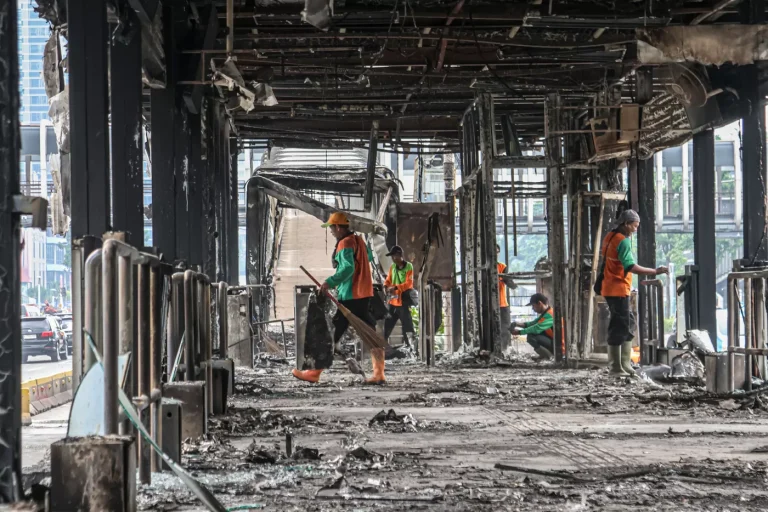 16 Orang Ditetapkan Jadi Tersangka Kerusuhan Demo Agustus 2025