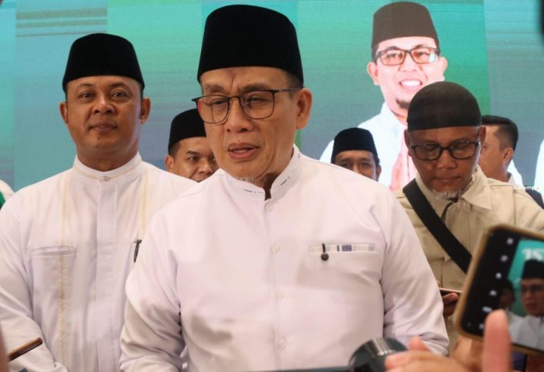 Ribuan Jamaah Bersatu di Batam, Iman Sutiawan dan Wamenag Kirim Pesan Kebangsaan