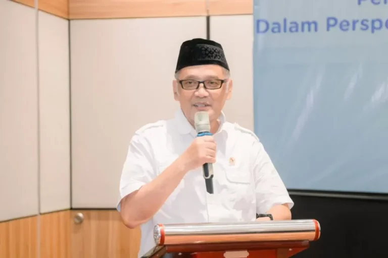 Kementerian Baru, Presiden Prabowo Resmi Lantik Irfan Yusuf-Dahnil Anzar jadi Menteri-Wamen Haji dan Umrah