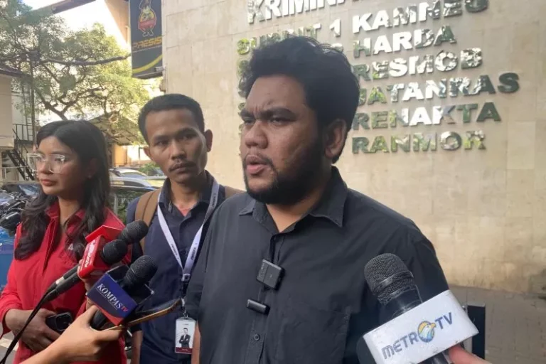 Direktur Utama Lokataru Delpedro Marhaen dan staf Lokataru Mujafar Ditangkap, Begini Kronologisnya