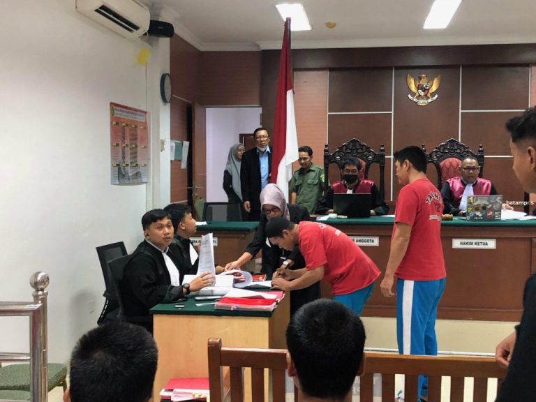 PN Batam Ganjar 7 Tahun Penjara dan Denda Rp3 Miliar untuk Dua Pengedar Sabu