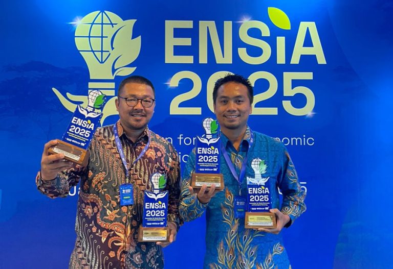 PLN Batam Raih Penghargaan ENSIA 2025, Bukti Komitmen pada Inovasi Lingkungan dan Sosial