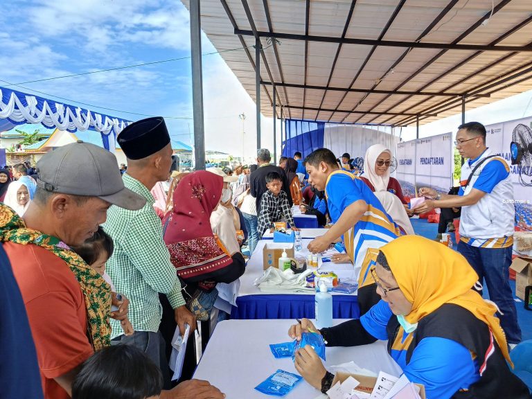 Penuh Sukacita, BP Batam Rayakan HUT ke-54 dengan Layanan Gratis dan Hadiah Motor di Tanjung Banon