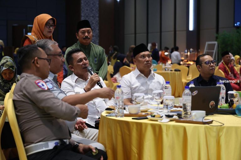 Gubkepri Ansar dan Wagubkepri Nyanyang Hadiri Pengundian Gebyar Pajak Kendaraan Bermotor 2025 Kepri