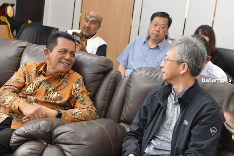 Gubkepri Ansar Gelar Pertemuan dengan Dubes Tiongkok, Bahas Penguatan Investasi dan Pariwisata Kepri