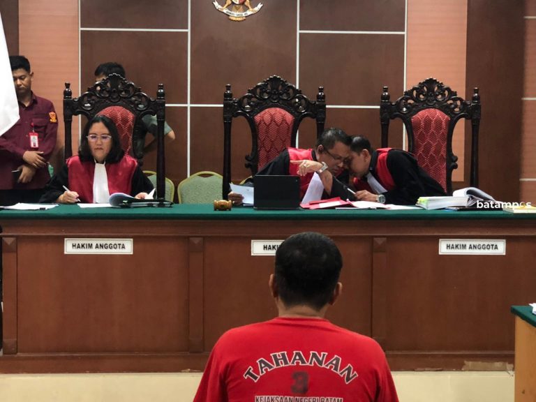 Keterangan Ahli Bahasa hanya Dibaca Jaksa, Saksi Wirya Sebut Gordon Tak Lakukan Penggelapan