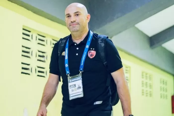 Gajinya Kerap Ditunggak, Bernardo Tavares Pamit Tinggalkan PSM Makassar