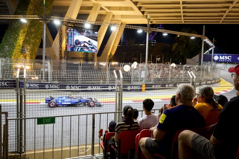 Grand Prix Singapura 2025 Usai, Singapura jadi Negara Pertama jadi Heat Hazard Race