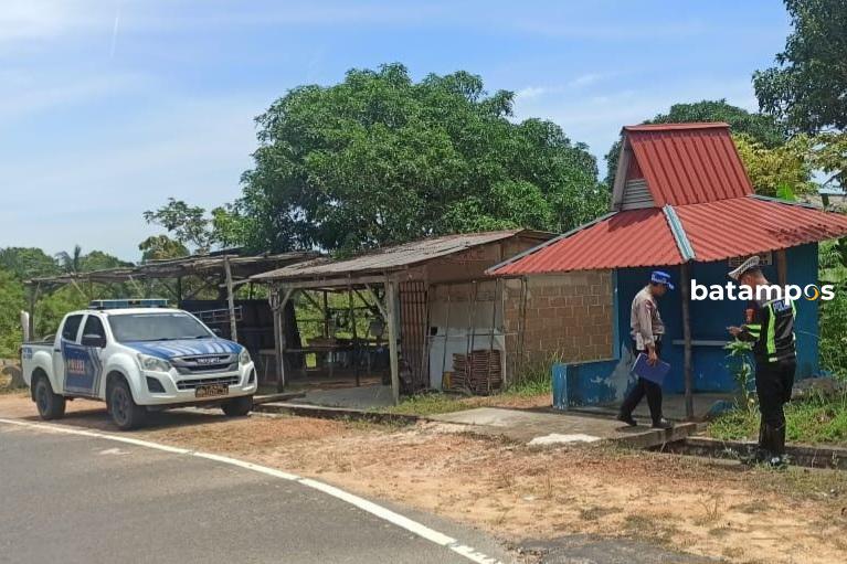 Hilang Kendali, Pemotor Tewas Setelah Hantam Pos Kamling di Wacopek