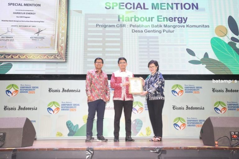 Inisiatif Batik Mangrove Desa Genting Pulur Antar Harbour Energy Raih Penghargaan BISRA 2025