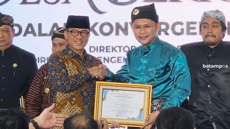 Rantau Panjang Peringkat 6 Nasional Penghargaan Desa Berkinerja Baik Penurunan Stunting