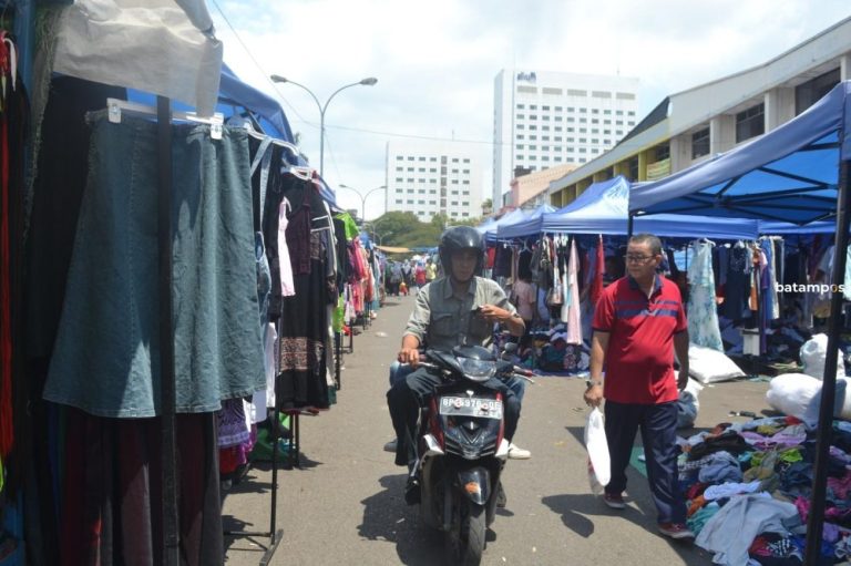 Rekomendasi 5 Tempat Thrifting Baju di Batam yang Kekinian dan Murah