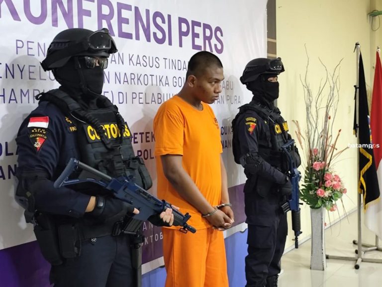 WNA Malaysia Sembunyikan Sabu di Celana Dalam, Tertangkap di Tanjungpinang