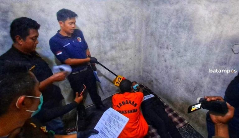 Michael Peragakan 43 Adegan Pembunuhan Istri, Keluarga Korban Emosi