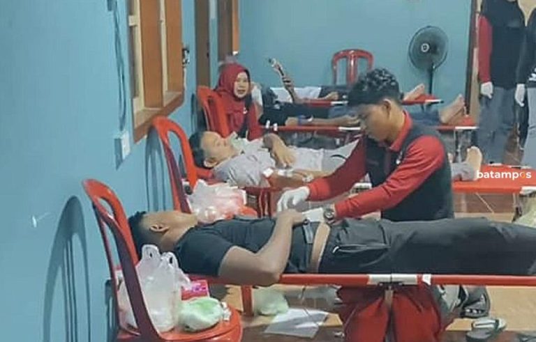 INTI dan BMTI Kumpulkan 21 Kantong Darah di Pulau Tiga, Warga Antusias Donor