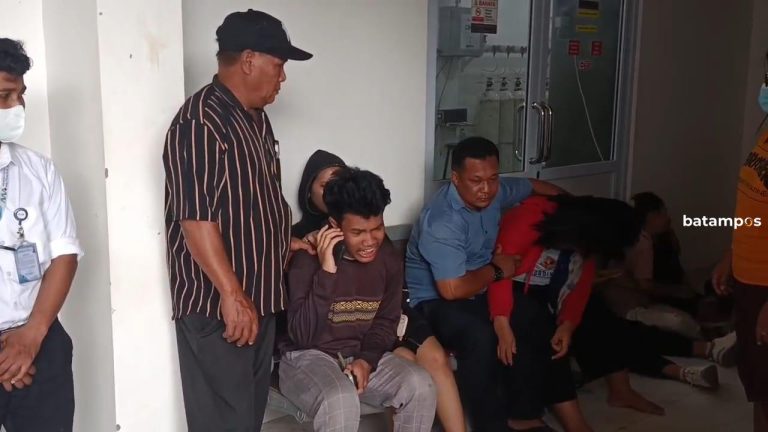 Air Mata di Rumah Blok A3: “Bapak Pulang dalam Selimut, Bukan Senyuman”