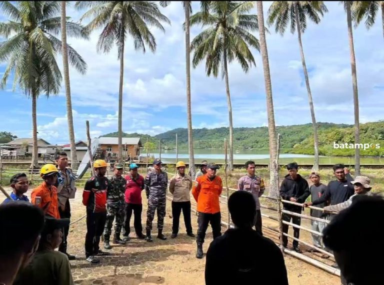 Kakek Pengidap Dimensia Hilang di Kebun Siantan, Tim SAR Turun Tangan