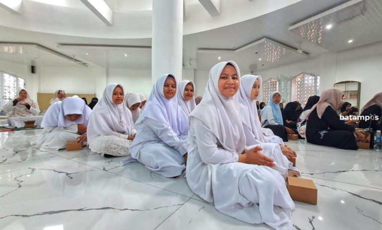 Roby Kurniawan: Jangan Ragu Sekolahkan Anak ke Pondok Pesantren