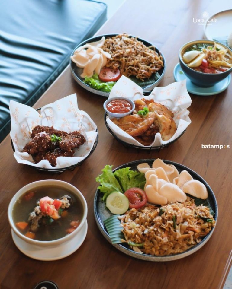 Rekomendasi 5 Cafe di Batam dengan Makanan Enak dan Porsi Jumbo, Wajib Coba!