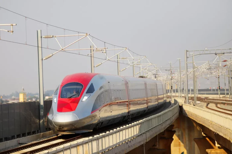 KPK Telusuri Dugaan Markup Proyek Kereta Cepat Woosh