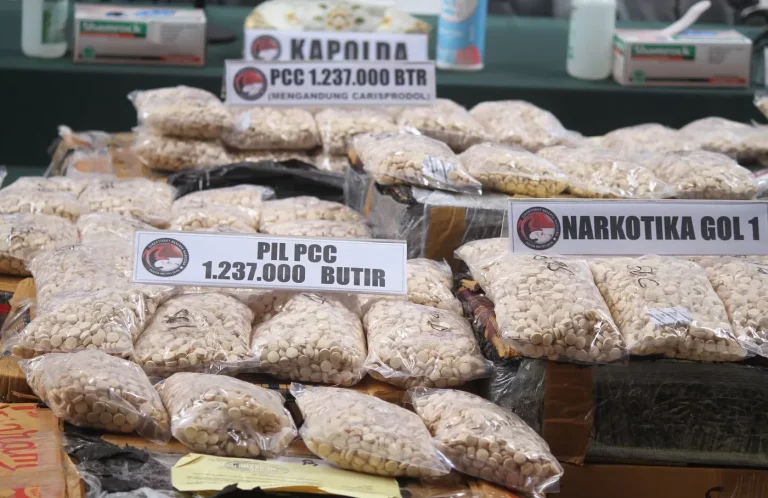 Pil Palsu Banyak Dijual di Medsos dan Toko Online, Polri Diminta Bertindak Tegas