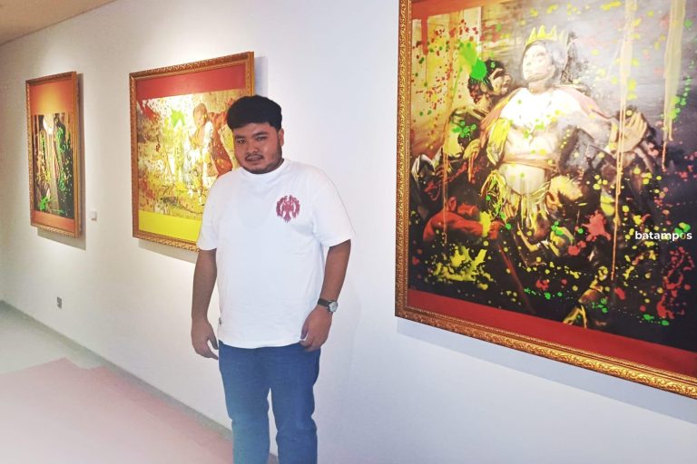 ARTOTEL Batam Hadirkan Pameran Tunggal Lost Boy in Wonderland Karya Alexander Chris