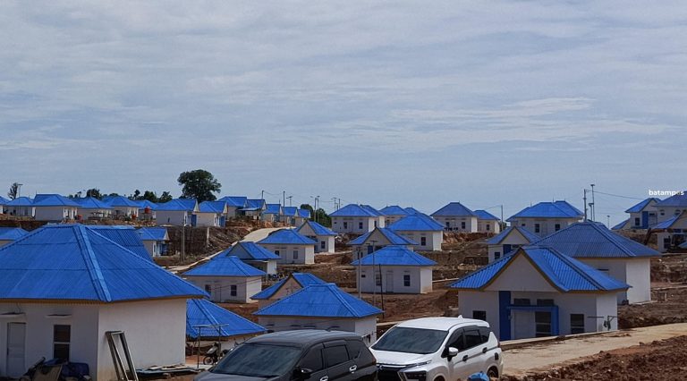 Hadiah Ulang Tahun ke-54, BP Batam Hapus Selisih Biaya Rumah, Warga Tanjung Banon Dapat Kabar Gembira