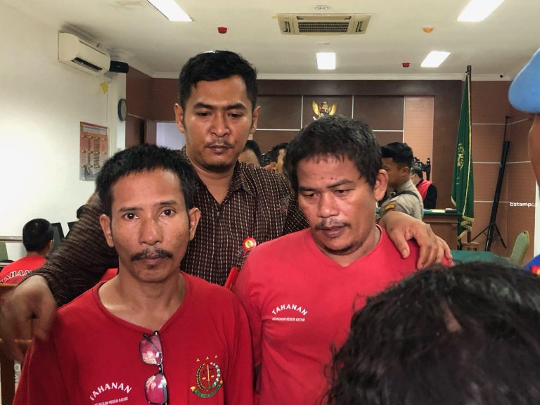 Didakwa Rusak Jaringan Listrik, Dua Warga Baloi Kolam Tunggu Putusan Hakim