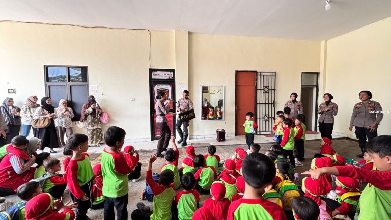 Lewat Program Polisi Pelindung Anak, Murid TK Kenal Tugas Polisi