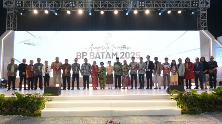 Anugerah Investasi BP Batam 2025