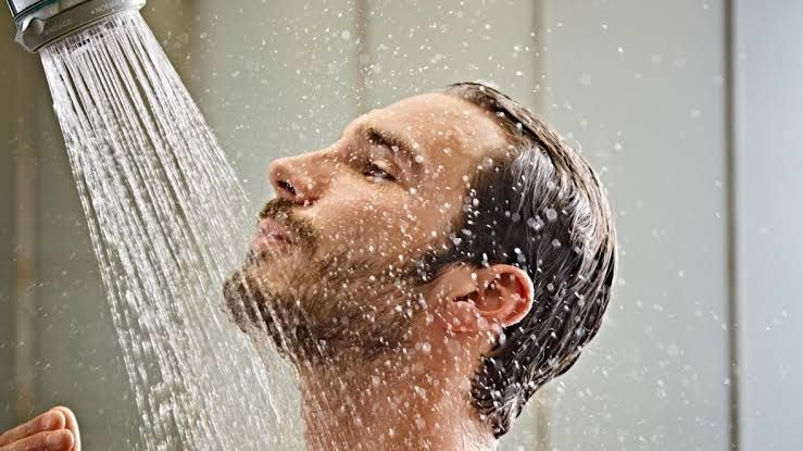 Jangan Salah! Ini 5 Urutan Mandi yang Benar agar Tubuh Lebih Bersih dan Segar