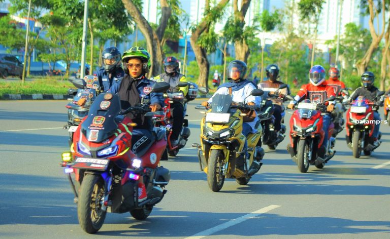 Eksplorasi dan Silaturahmi, Honda ADV Batam Gelar Kegiatan Seru di BCS Mall