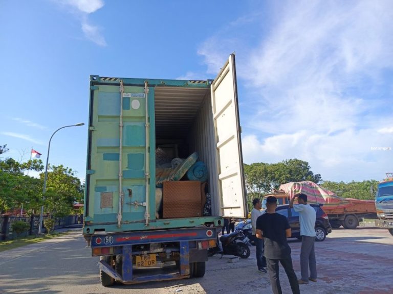 Penindakan Barang Bekas Tangkapan dari Sagulung, Polresta Barelang Kerja Sama dengan Bea Cukai
