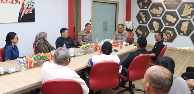 “Jangan Mudah Terprovokasi”: Kapolresta Barelang Gandeng PWI Batam Lawan Hoax