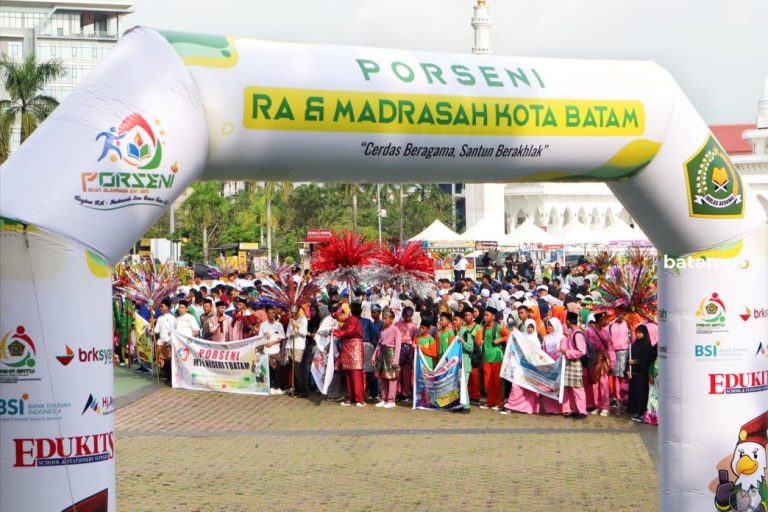 Porseni Madrasah Kembali Digelar, Pemko Batam Dorong Pembinaan Karakter Anak
